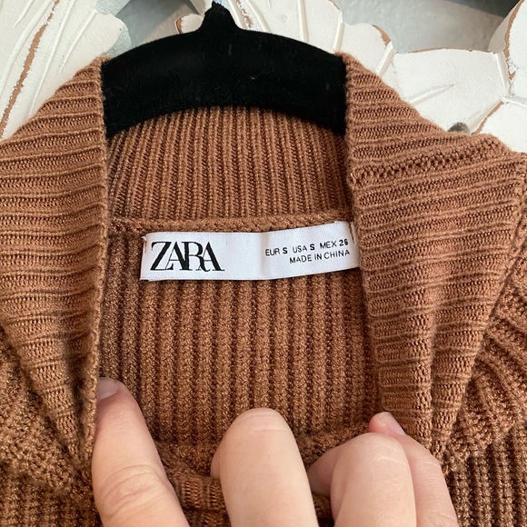 Zara sweater - Picture 2 of 3